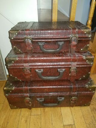 3x Vintage Suitcase Set Antique Faux Leather Brass Large Chest Travel Decor Wood