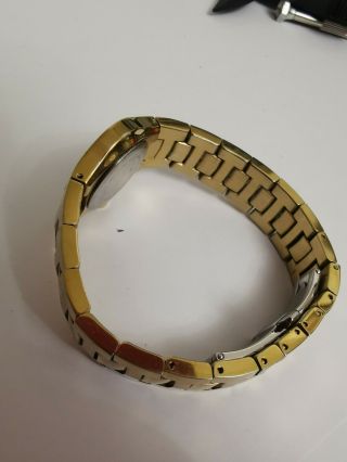 Vintage Tissot 1853 L520 gold plated Quartz Petite Ladies Watch 7