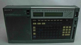 Vintage Sony Icf - 2010 Portable Sw/mw/fm/air Receiver Radio