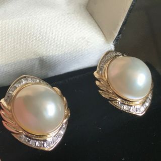Vintage 14 K Solid Yellow/white Gold Mabe Pearl Diamond Omega Back Earrings