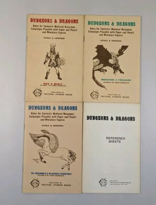 1974 Vintage Dungeons & Dragons Booklets 3 Volume Set & Ref Sheets D&d