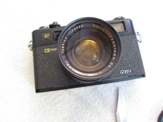 Vintage YASHICA Electro 35 GTN 35mm Range Finder Film Camera with 50mm f1.  7 lens 3