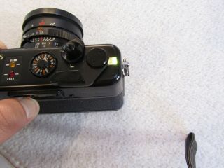 Vintage YASHICA Electro 35 GTN 35mm Range Finder Film Camera with 50mm f1.  7 lens 6