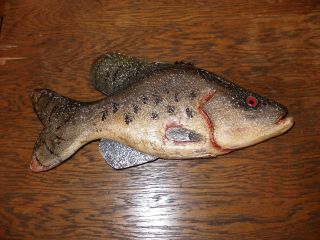 Dfd Duluth Fish Decoys White Crappie Fish Decoy By David Perkins