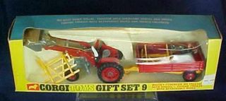 Vintage Corgi Toys Gift Set 9 Massey Ferguson Tractor Operating Shovel