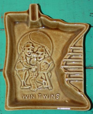 Vintage Minnesota Twins Red Wing Ashtray Baseball State Shaped Mn Minn