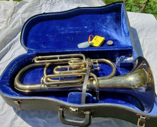 Getzen Euphonium Vintage Deg Marching Horn With Mouthpiece & Case W Key