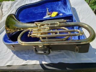 Getzen Euphonium Vintage DEG Marching Horn with Mouthpiece & Case w key 2