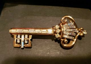 Rare Vintage Crown Trifari Alfred Philippe Gold Key Rhinestone Brooch Pin