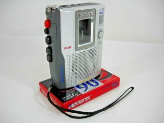 Vintage Sony Tcm - 200dv Handheld Voice Recorder Cassette Vor Clear Voice