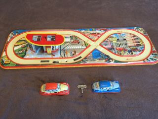 Vintage Technofix Shell Gasoline Station With Figure 8 Road Plus 2 Cars.
