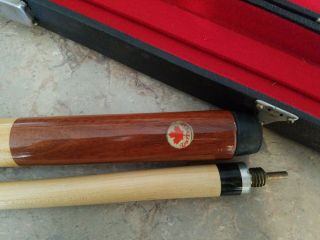 Vintage Dufferin Canada 20 oz 2 Piece Rare red Leaf Pool Stick Cue with case 2