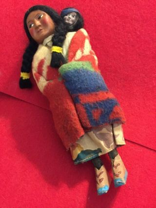 Early Vintage Skookums 11 1/2” Native American Indian Doll W /papoose