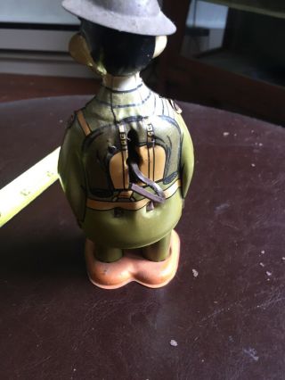 Vintage Windup Tin Toy Rare US Army Soldier,  Marx.  Wind Up Gears Slip. 4