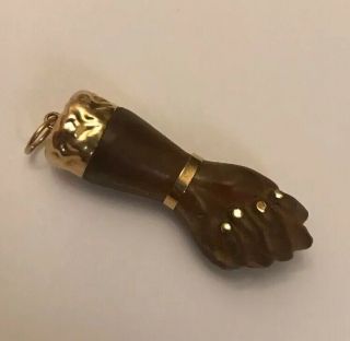 Vintage 18k Gold Gb Figa Fist Resin Brown Talisman Amulet Charm Pendant