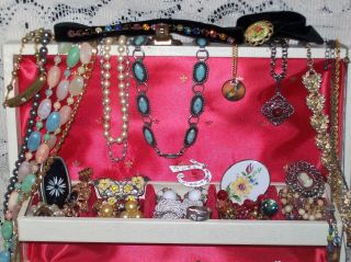150,  Piece Vintage and Modern Costume Jewelry Filled Jewelry Box 4