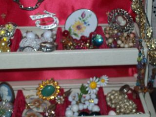 150,  Piece Vintage and Modern Costume Jewelry Filled Jewelry Box 8