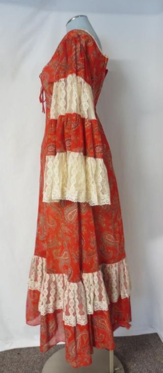70 ' s Vtg Gunne Sax Dress Red Paisley Maxi Festival Bell Lace Sleeves Size 5 6