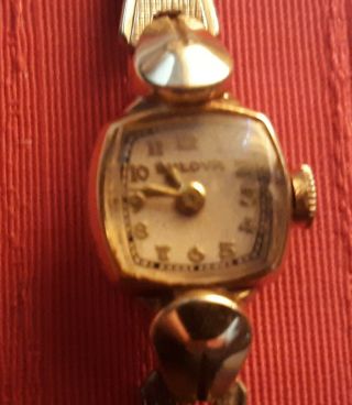 Vintage Bulova 14k Gold Ladies Watch 17 Jewels Swiss
