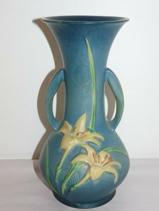 Vintage 10.  5 " Roseville Pottery Zephyr Lily Vase 137 - 10