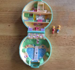 Vintage Polly Pocket 1989 Bluebird Beach House Green Shell Compact 100 Complete