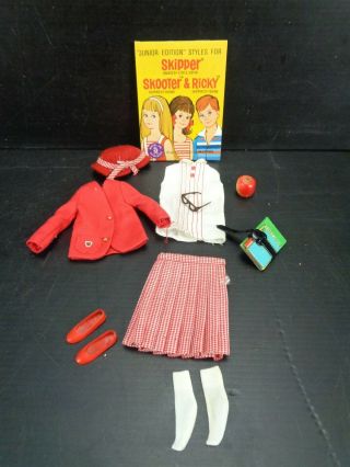 Vintage 1963 Skipper Little Sister To Barbie " School Girl 1921 " Complete