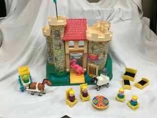 Vintage Fisher Price Little People Play Family Castle 993 Usa 1974 Complete