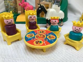 Vintage Fisher Price Little People Play Family Castle 993 USA 1974 Complete 2