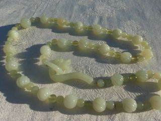 Gorgeous Vintage Chinese Carved Light Green Jade Beaded Necklace W/ Dragon Head