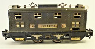 Vintage Lionel Engine 251 Pre - War Cosmetically