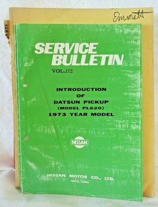 Vintage Datsun Model 521 & 3 Pick - Up Service Manuals & 3 Service Bulletins 2