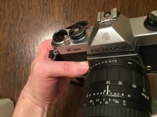 Asahi Pentax k1000 camera with SIGMA 28 - 70mm zoom lens 1:2.  8 - 4 vintage 3