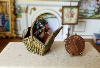 Antique Vienna Bronze Miniature Dachshund Dog In Picnic Basket Figure 1:12