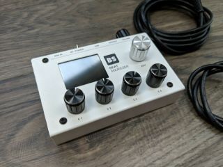 Beatsqueezer - Rare Sample Player / Effects Unit