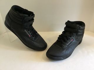 Vintage Reebok Classic High Top Strap Sneakers All Black Size 9