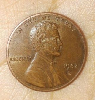 1982 D Penny Small Date Copper.  Weighs 3.  1 Grams.  This Is A Very Rare Coin