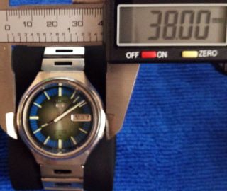 Vintage Seiko 7019 - 7260 (7019a) Automatic Watch 1977