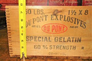 Antique/\vintage Wood Wooden Dovetailed Crate Dupont Special Gelatin Explosives