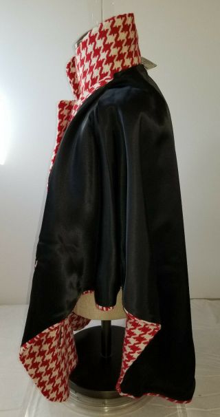 Vintage Preston & York fashionable Cape/shawl /poncho women ' s size ALL 8