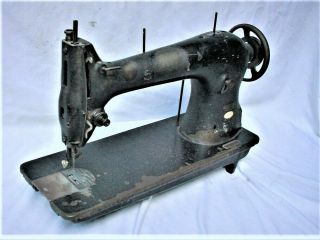 Antique Industrial Singer Sewing Machine Head,  Model 31 - 15 Good Vtg Conditioin