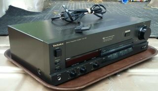 Vintage Technics SU - V98 110w per Channel stereo integrated amplifier 2