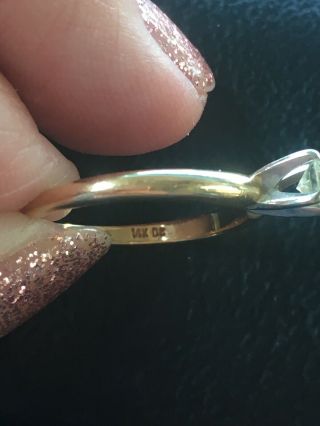 Gorgeous Ladies 14 Kt.  Yellow Gold 1/16th Carat Diamond Ring Sz 6 Vintage