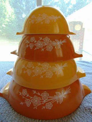 Vintage Pyrex Butterfly Gold 2 Cinderella Mixing Nesting Bowls Complete Set Of 4