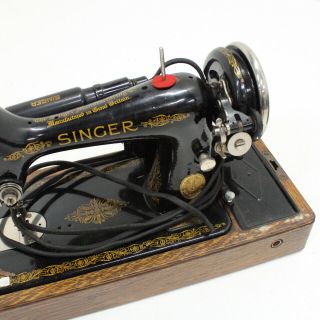 Vintage 1946 Singer Sewing Machine 99K 453 5