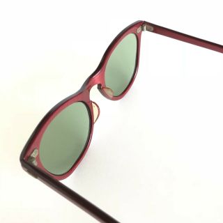 Vintage 1950 ' s 60 ' s Candy Apple Red Semi Cat Eye Sunglasses Glass Lens 3