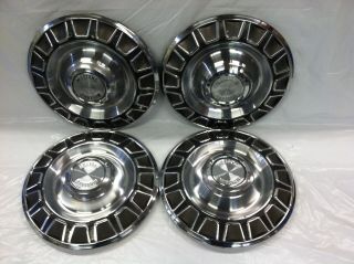 Vintage Set Of 4 1970 Ford 14 " Hubcaps Mustang Fomoco