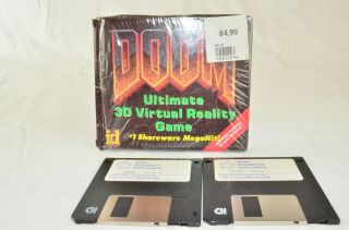 Doom 1993 Shareware 3.  5 " Floppy Disk Pc Vintage Game Very Rare Gold Medallion