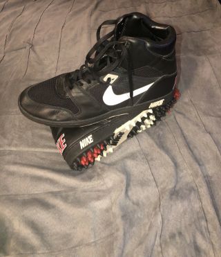 VINTAGE 90 ' S NIKE AIR PRO HIGH TOP TURF FOOTBALL CLEATS - SIZE 12.  5 2