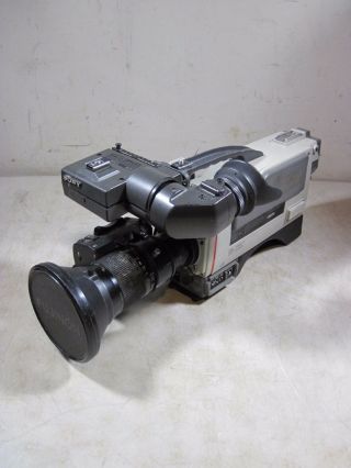 Vintage Sony DXC - 3000 3CCD Video Camera With Case 2