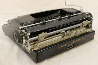 Smith - Corona ' Silent ' Flattop Style Portable Typewriter In Case - Vintage 6